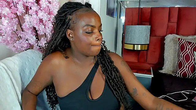 NatyParker online show from 12/15/25, 02:10