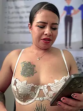 Ariana-07 online show from 12/13/25, 07:53