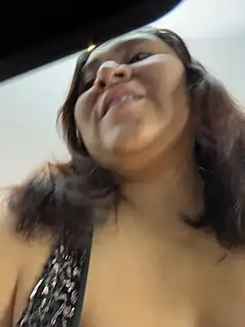 KarlaWild online show from 11/30/25, 04:16