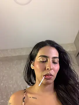 Snapshot of genesissara chatting on 06/27/26, 12:26 genesissara online show from 06/27/26, 12:26