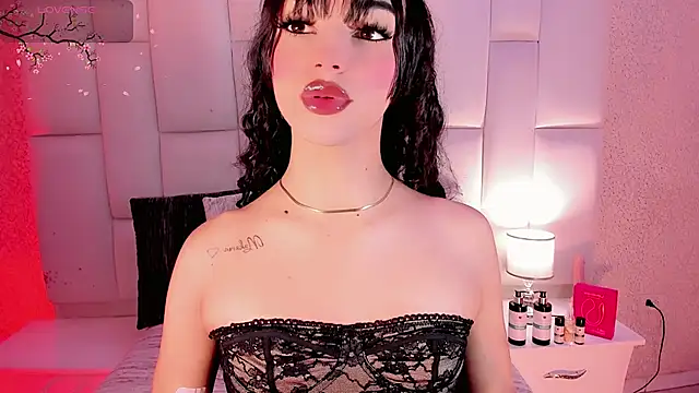 Angeles Busst online show from 02/24/26, 08:29