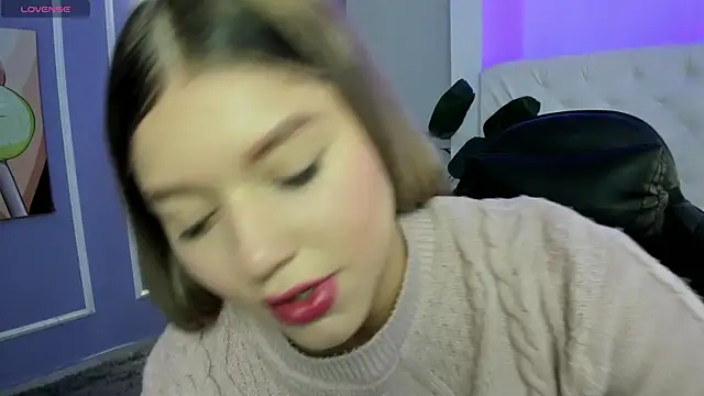 Snapshot of alaia_greyy chatting on 12/02/25, 12:43 alaia greyy online show from 12/02/25, 12:43