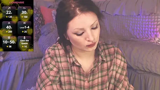 BritneyBarker online show from 12/24/24, 01:59