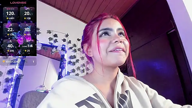 saray  jones online show from 09/16/25, 01:17