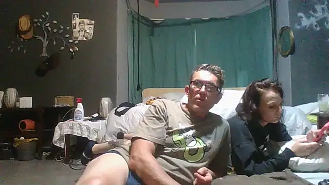 Snapshot of xylegs chatting on 02/16/25, 11:59 xylegs online show from 02/16/25, 11:59