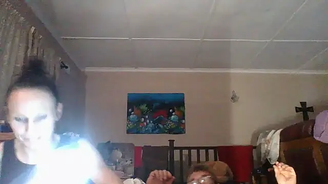 Snapshot of xylegs chatting on 09/14/25, 06:18 xylegs online show from 09/14/25, 06:18