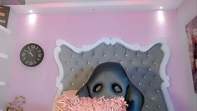 CamiiGarcia online show from 02/22/25, 05:35