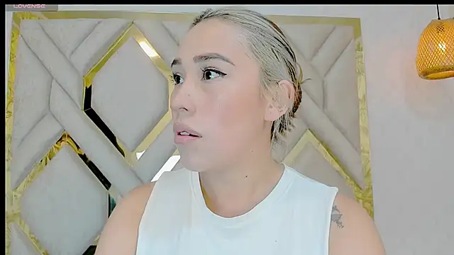 Lannajansen online show from 01/28/25, 04:41