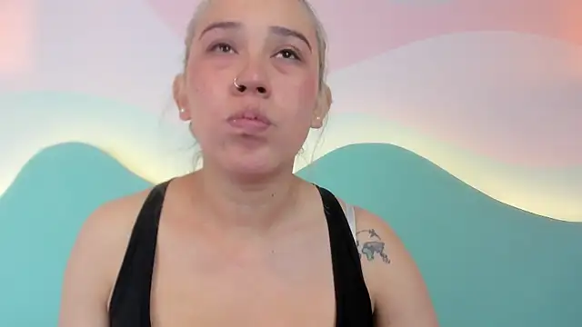 Lannajansen online show from 11/06/25, 01:45