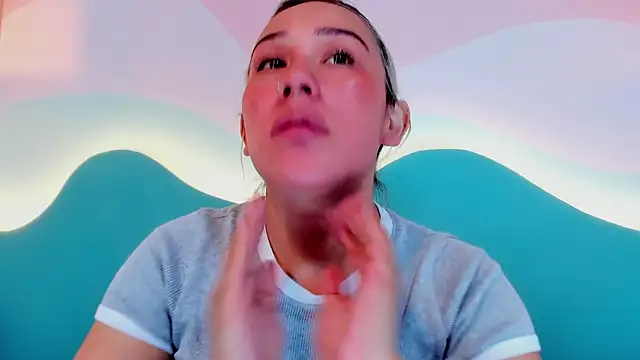 Lannajansen online show from 12/15/25, 03:05