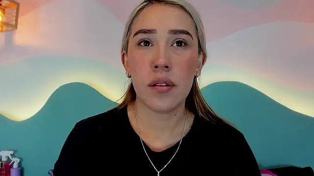 Lannajansen online show from 02/04/26, 01:39