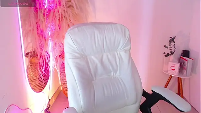 Sofi BBW online show from 09/23/25, 12:30