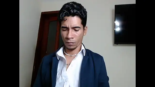 King Liam online show from 01/24/25, 10:43