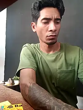 King Liam online show from 01/27/25, 08:17