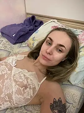 White Lu online show from 01/23/25, 10:22