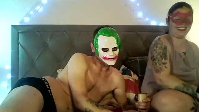 Snapshot of bunnyfox420 chatting on 03/08/25, 05:17 bunnyfox420 online show from 03/08/25, 05:17