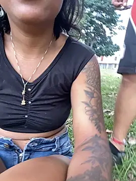 Snapshot of Charlotte_bronxxx chatting on 02/08/25, 09:15 Charlotte bronxxx online show from 02/08/25, 09:15