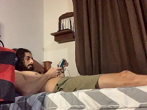 Nooneisthis online show from 01/13/26, 07:35