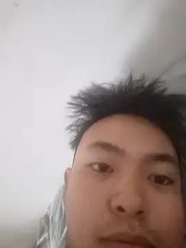 zxc78911 online show from 10/10/25, 03:16