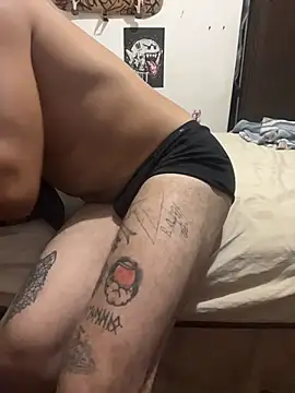 Snapshot of paullliliu chatting on 10/06/25, 03:59 paullliliu online show from 10/06/25, 03:59