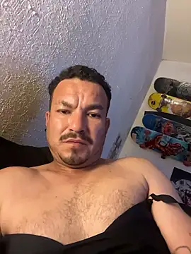 Snapshot of paullliliu chatting on 01/07/26, 12:51 paullliliu online show from 01/07/26, 12:51