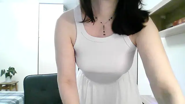 Victoria Glam online show from 03/21/25, 05:56