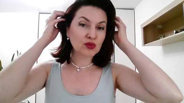 Victoria Glam online show from 09/26/25, 05:17