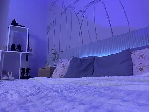 Molli Luv online show from 02/25/25, 12:55