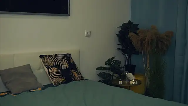 Snapshot of VeronaCritchlow chatting on 03/05/25, 10:44 VeronaCritchlow online show from 03/05/25, 10:44