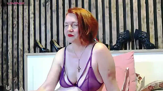 Alis Lovi online show from 05/24/26, 09:47
