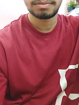 Snapshot of Extrembox5 chatting on 11/02/25, 08:17 Extrembox5 online show from 11/02/25, 08:17