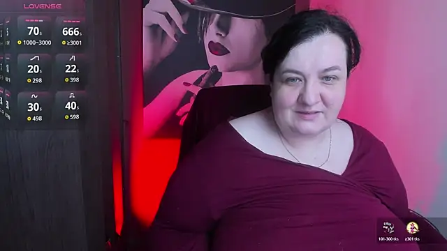 QueenOfHaze online show from 06/12/26, 08:02