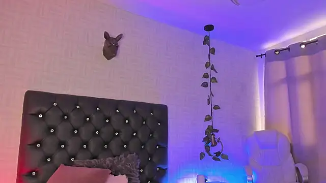 Hannah Jonhson online show from 01/29/25, 06:39