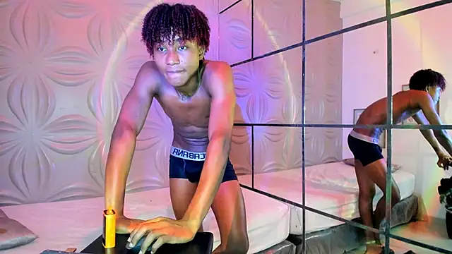 Snapshot of JackBBC18 chatting on 01/31/25, 08:22 JackBBC18 online show from 01/31/25, 08:22