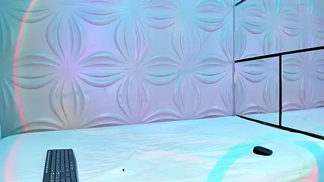 Snapshot of JackBBC18 chatting on 02/10/25, 11:25 JackBBC18 online show from 02/10/25, 11:25