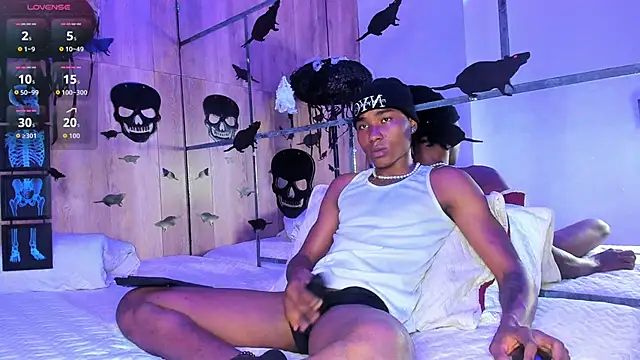 Snapshot of JackBBC18 chatting on 10/17/25, 12:30 JackBBC18 online show from 10/17/25, 12:30