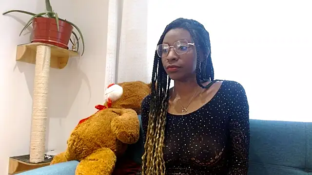 BrianaBrown1 online show from 02/12/25, 03:49