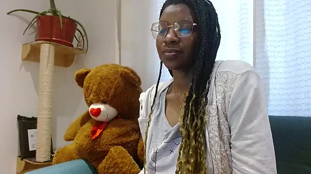 BrianaBrown1 online show from 02/15/25, 12:33