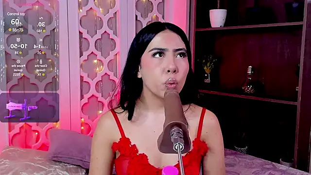 aniie west online show from 02/03/25, 11:53