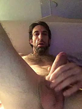 Snapshot of Pilote19 chatting on 11/11/25, 08:14 Pilote19 online show from 11/11/25, 08:14