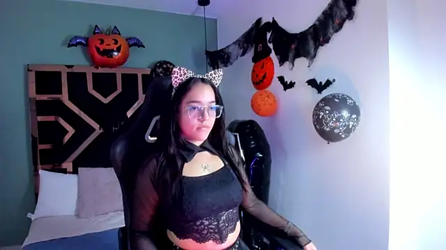 Billie Jhonson  online show from 10/13/25, 06:52