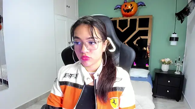 Billie Jhonson  online show from 10/17/25, 06:54