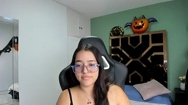 Billie Jhonson  online show from 10/22/25, 07:02