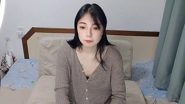 Snapshot of Song_99 chatting on 03/06/25, 02:18 Song 99 online show from 03/06/25, 02:18
