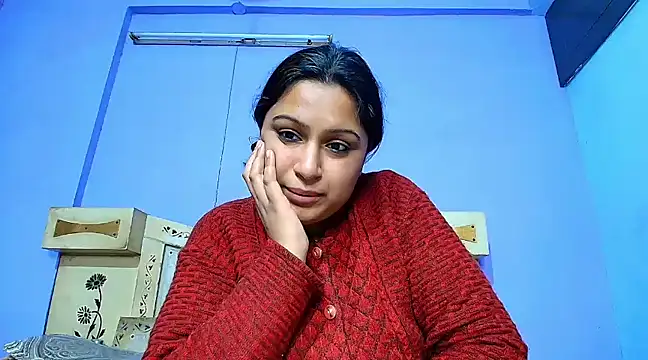 Snapshot of Sophia_James chatting on 02/04/25, 08:13 Sophia James online show from 02/04/25, 08:13