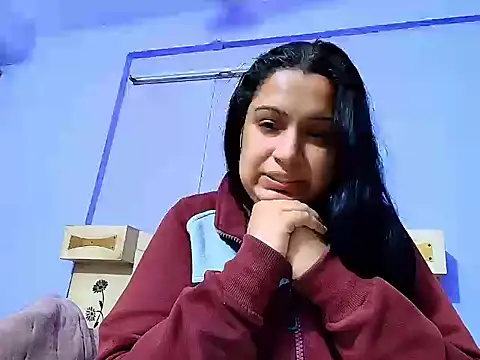 Snapshot of Sophia_James chatting on 03/07/25, 03:49 Sophia James online show from 03/07/25, 03:49