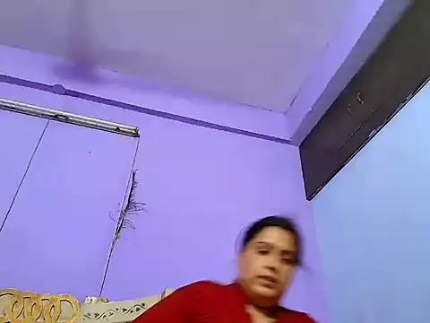 Snapshot of Sophia_James chatting on 03/15/25, 02:34 Sophia James online show from 03/15/25, 02:34