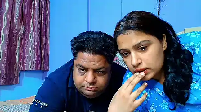 Snapshot of Sophia_James chatting on 03/16/25, 04:23 Sophia James online show from 03/16/25, 04:23