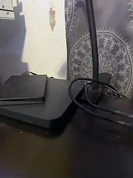 luiriv04 online show from 12/20/25, 03:57
