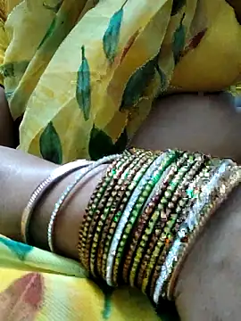 Snapshot of laxmitelugu78 chatting on 03/09/25, 02:21 laxmitelugu78 online show from 03/09/25, 02:21